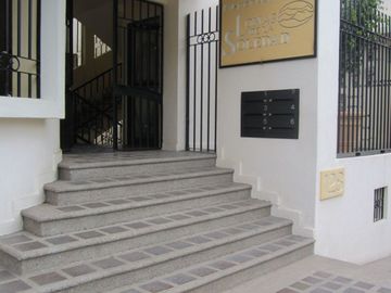 Edificio de Departamentos en Venta, En Colonia Lomas de la Soledad