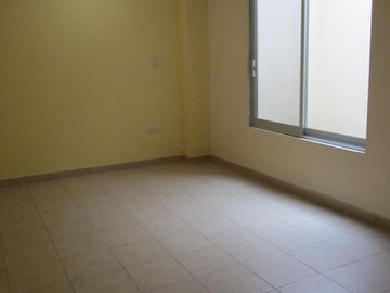 Edificio de Departamentos en Venta, En Colonia Lomas de la Soledad