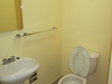 Edificio de Departamentos en Venta, En Colonia Lomas de la Soledad
