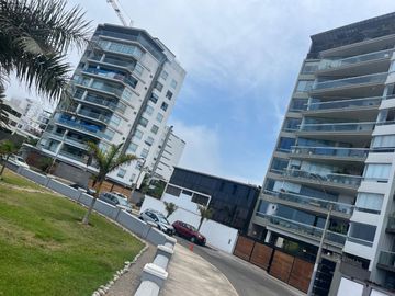 VENTA DEPARTAMENTO CHORRILLOS -ESPECTACULAR  VISTA A LA BAHIA!!!