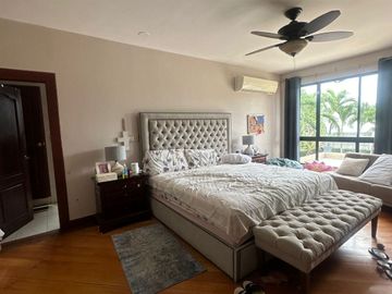 Casa en venta, Urb. Santa Fe - Samborondón