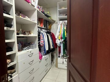Casa en venta, Urb. Santa Fe - Samborondón