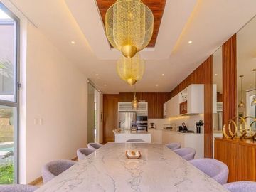 Espectacular Casa en Valenia Playa del Carmen
