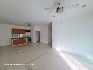 ALAMOS EN VENTA DEPTO. 2 REC 2 BAÑOS JARDIN ALBERCA ATRAS CORNER CENTER