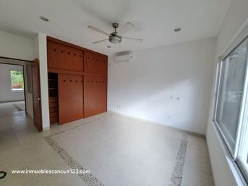 ALAMOS EN VENTA DEPTO. 2 REC 2 BAÑOS JARDIN ALBERCA ATRAS CORNER CENTER