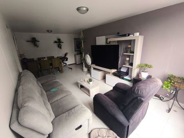 VENTA APARTAMENTO DE SAN JULIÁN POBLADO MEDELLÍN