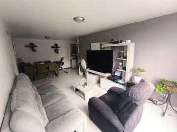VENTA APARTAMENTO DE SAN JULIÁN POBLADO MEDELLÍN