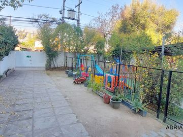 OPORTUNIDAD Casa remodelar 209 construidos en 539 de terreno