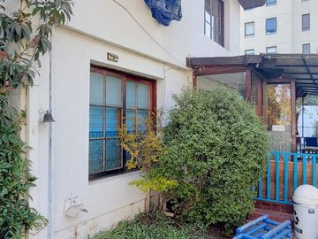 OPORTUNIDAD Casa remodelar 209 construidos en 539 de terreno