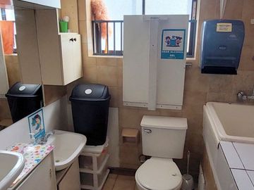 OPORTUNIDAD Casa remodelar 209 construidos en 539 de terreno