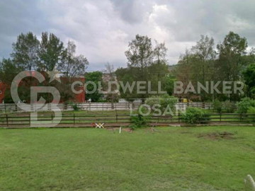 Venta de Terreno en Jardines de Atizapan
