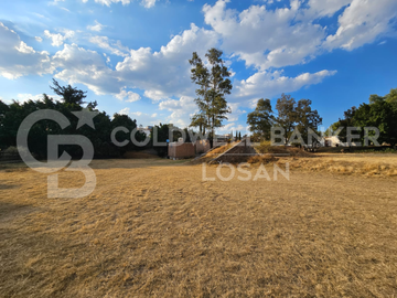Venta de Terreno en Jardines de Atizapan