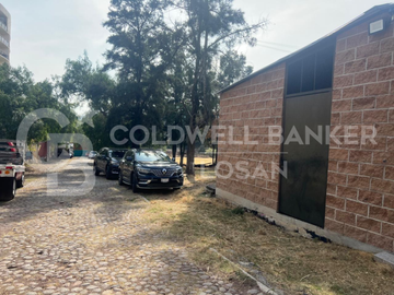 Venta de Terreno en Jardines de Atizapan
