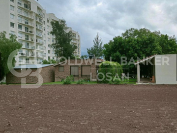 Venta de Terreno en Jardines de Atizapan