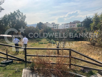 Venta de Terreno en Jardines de Atizapan