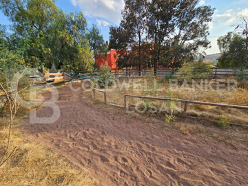 Venta de Terreno en Jardines de Atizapan