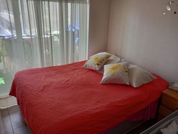 VENDO AMPLIO DEPARTAMENTO - LA CISTERNA