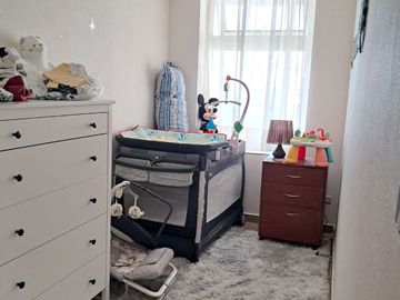 VENDO AMPLIO DEPARTAMENTO - LA CISTERNA