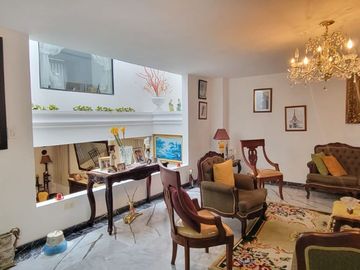 VENTA CASA EN LOS ALAMOS RIOBAMBA