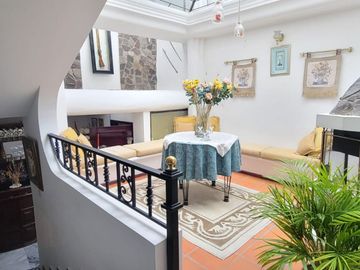 VENTA CASA EN LOS ALAMOS RIOBAMBA