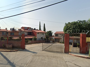 CASA EN SAN CARLOS BORRONEO, LOMAS DE AHUATLAN EN CUERNAVACA, MORELOS ¡¡¡NO CREDITOS!!!