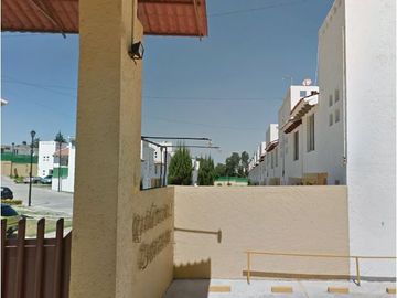 EPGN (EMB) CASA EN VENTA EN STA MA CAUT. EDO MEX