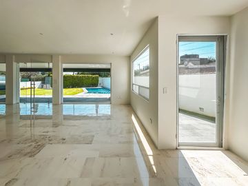 CASA EN VENTA CON ALBERCA EN EL CRISTO, ATLIXCO.