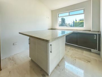 CASA EN VENTA CON ALBERCA EN EL CRISTO, ATLIXCO.