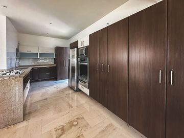 CASA EN VENTA CON ALBERCA EN EL CRISTO, ATLIXCO.