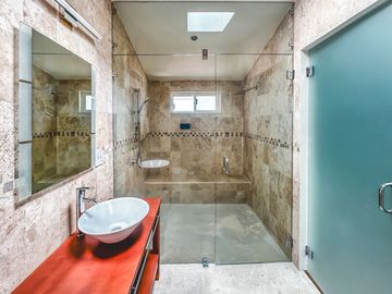 CASA EN VENTA CON ALBERCA EN EL CRISTO, ATLIXCO.