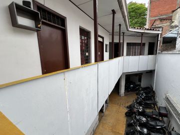 Venta Hostal Versalles