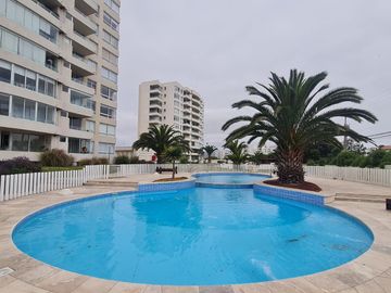 En venta Depto. 2D 1B, piso 8, Cond. Playa Pacífico I, Avenida Pacífico, La Serena