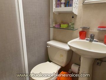 Venta de casa en fraccionamiento con alberca, jardín, palapa y vigilancia las 24 horas
