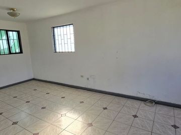 Valparaíso, Parque Los Ingleses, 3 dormitorios, estacionamiento