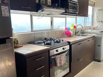 VENDO APARTAMENTO EN LA TRANSVERSAL INFERIOR 116 METROS