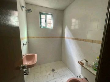 CASA EN VENTA JARDINES DE MORELOS SECC MONTES. ECATEPEC