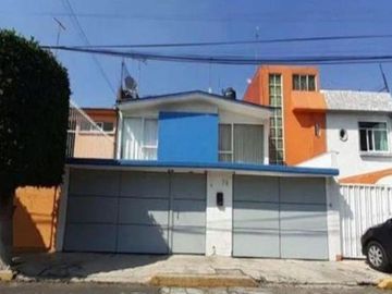CASA EN REMATE EN VILLA COAPA CDMX