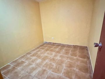 VENTA DE DEPARTAMENTO PRIMER PISO LA PERLA ALTA