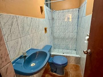 VENTA DE DEPARTAMENTO PRIMER PISO LA PERLA ALTA