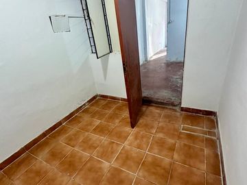 VENTA DE DEPARTAMENTO PRIMER PISO LA PERLA ALTA