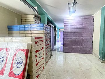 CASA DE 4 PISOS EN VENTA - LOS OLIVOS