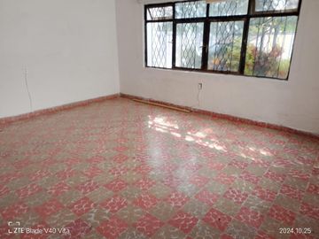 VENTA CASA CON DEPARTAMENTOS INDEPENDIENTES CELAYA GTO