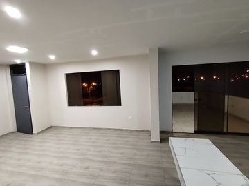 ALQUILO DEPARTAMENTO DE 95 M2 PISO 3 URBANIZACION SANTA ISABEL CARABAYLLO