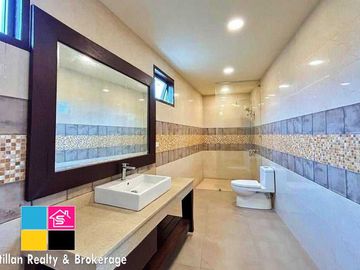 Brand-new House and Lot with Swimming Pool in Amara Liloan Cebu