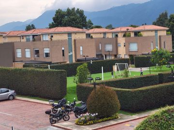 Vendo Chía Casa Moderno Diseño.