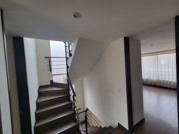 Vendo Chía Casa Moderno Diseño.
