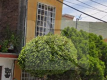 CASA EN VENTA EN VILLAS DE SANTIAGO QUERETARO