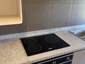 SE VENDE EXCELENTE DEPARTAMENTO FRENTE A LA UNIVERSIDAD SANTA MARÍA DE PASO HONDO, LÍMITE ENTRE QUILPUÉ Y VIÑA DEL MAR!
