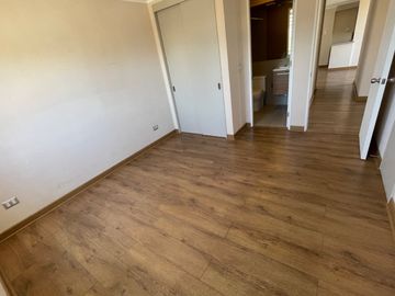 SE VENDE EXCELENTE DEPARTAMENTO FRENTE A LA UNIVERSIDAD SANTA MARÍA DE PASO HONDO, LÍMITE ENTRE QUILPUÉ Y VIÑA DEL MAR!