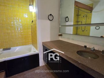 Santa María Tepepan Casa CH en Venta